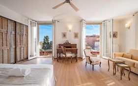 La Fabrique A Poupees - Chambres Et Appartements De Charme Au Coeur De Menton